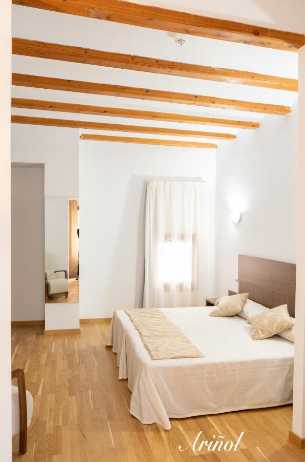 Hotel Baron Andilla Valdealgorfa Екстериор снимка