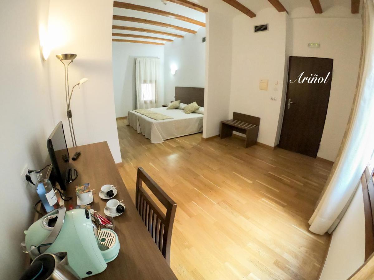 Hotel Baron Andilla Valdealgorfa Екстериор снимка