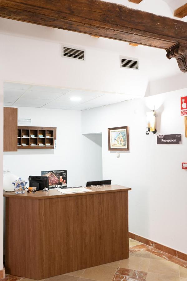 Hotel Baron Andilla Valdealgorfa Екстериор снимка