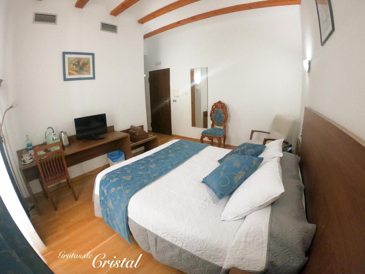 Hotel Baron Andilla Valdealgorfa Екстериор снимка
