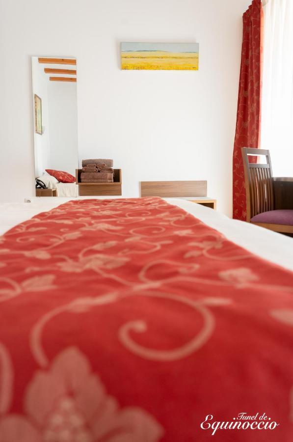 Hotel Baron Andilla Valdealgorfa Екстериор снимка
