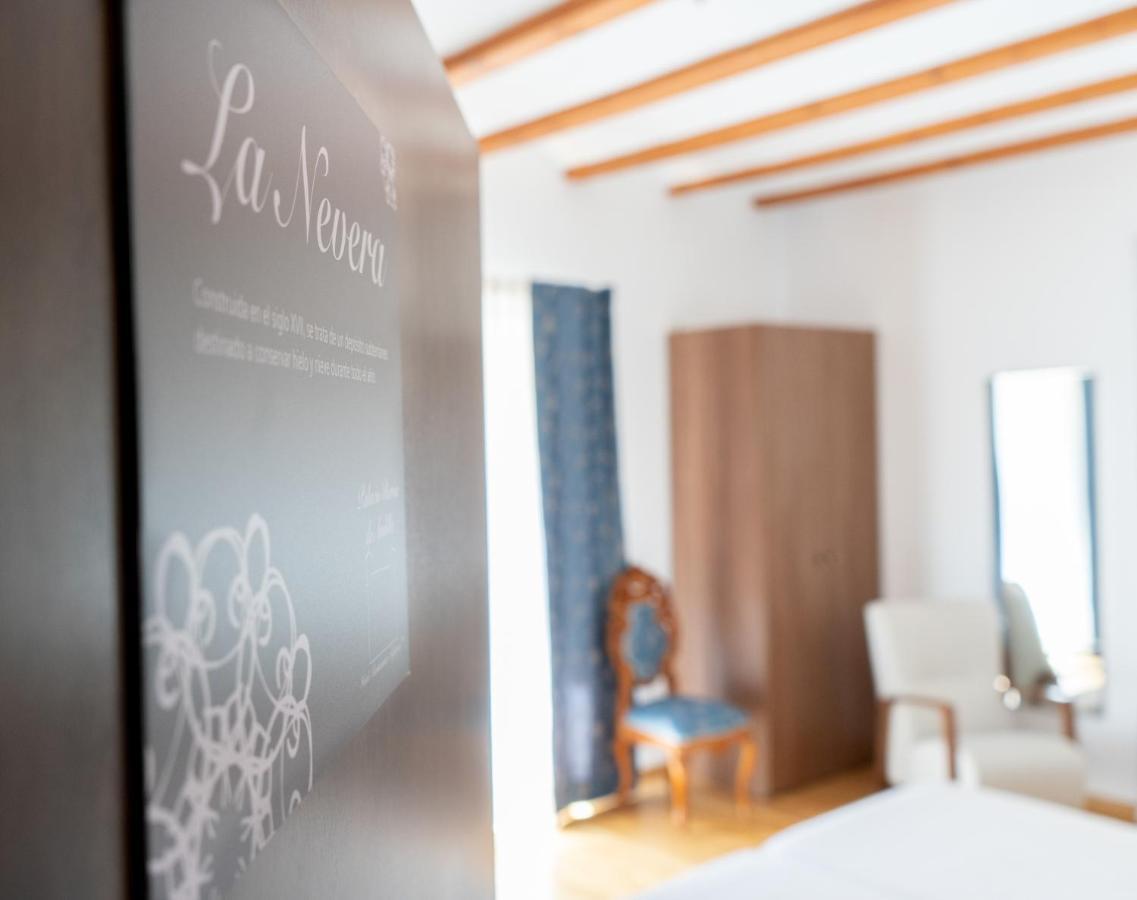 Hotel Baron Andilla Valdealgorfa Екстериор снимка