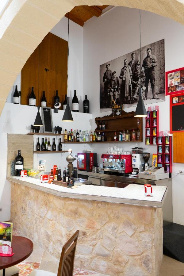 Hotel Baron Andilla Valdealgorfa Екстериор снимка